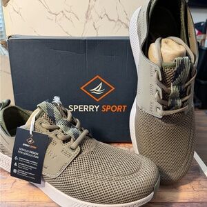 NIB MEN'S SPERRY STS23142 SEAS SPORT six 11.5  FISHING TAUPE WATER SHOES
